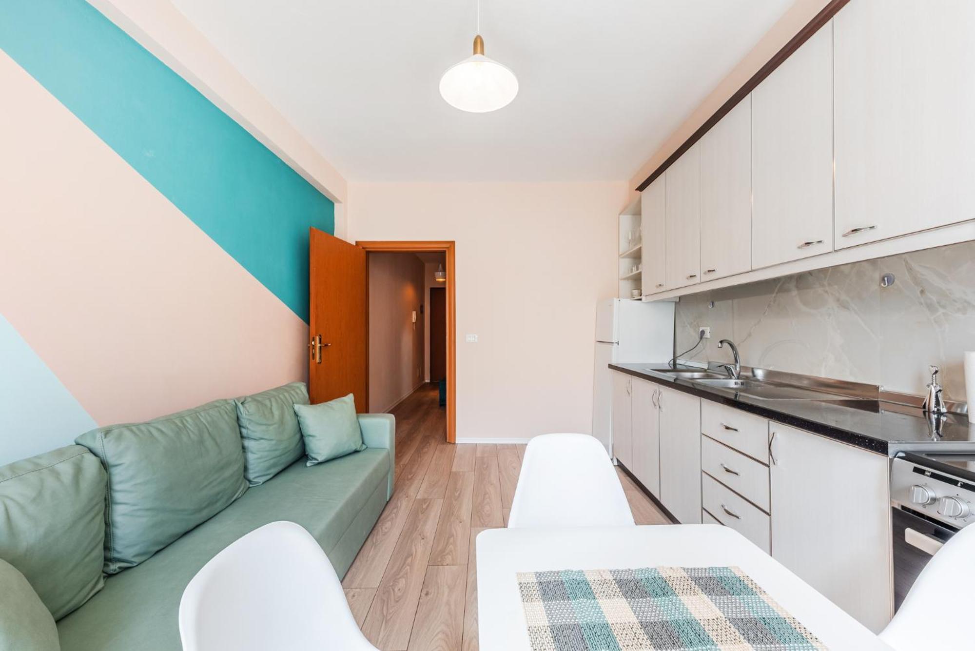 Sunny Central Apartment Durres Bagian luar foto