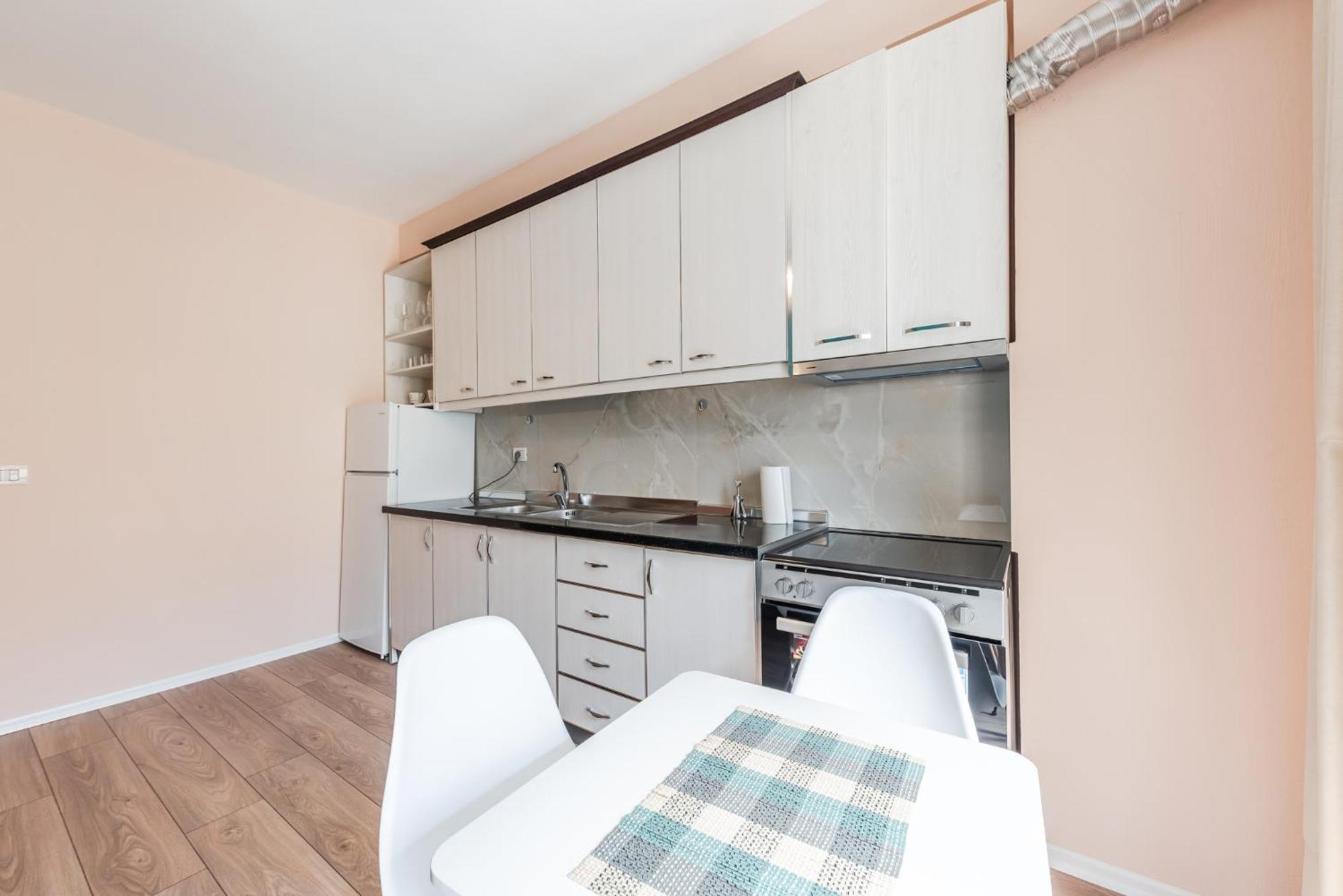 Sunny Central Apartment Durres Bagian luar foto